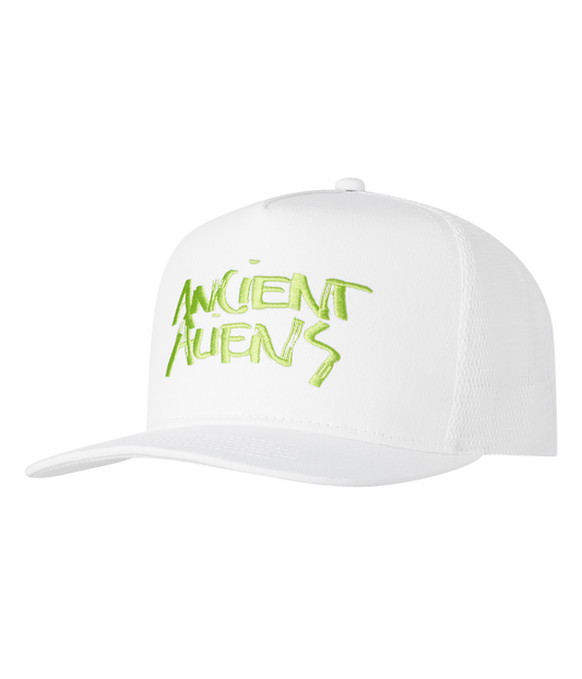 Ancient Aliens broderet trucker cap, hvid